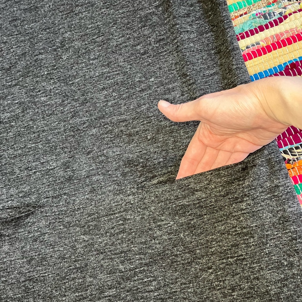 Adrienne Vittadini ~ Grey knit dress - Picture 4 of 5